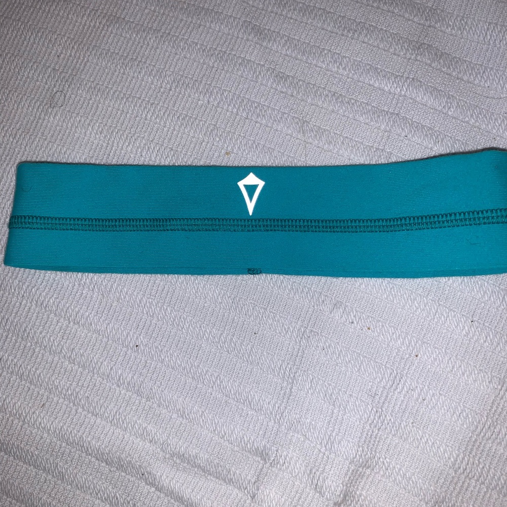 blue ivivva headband
